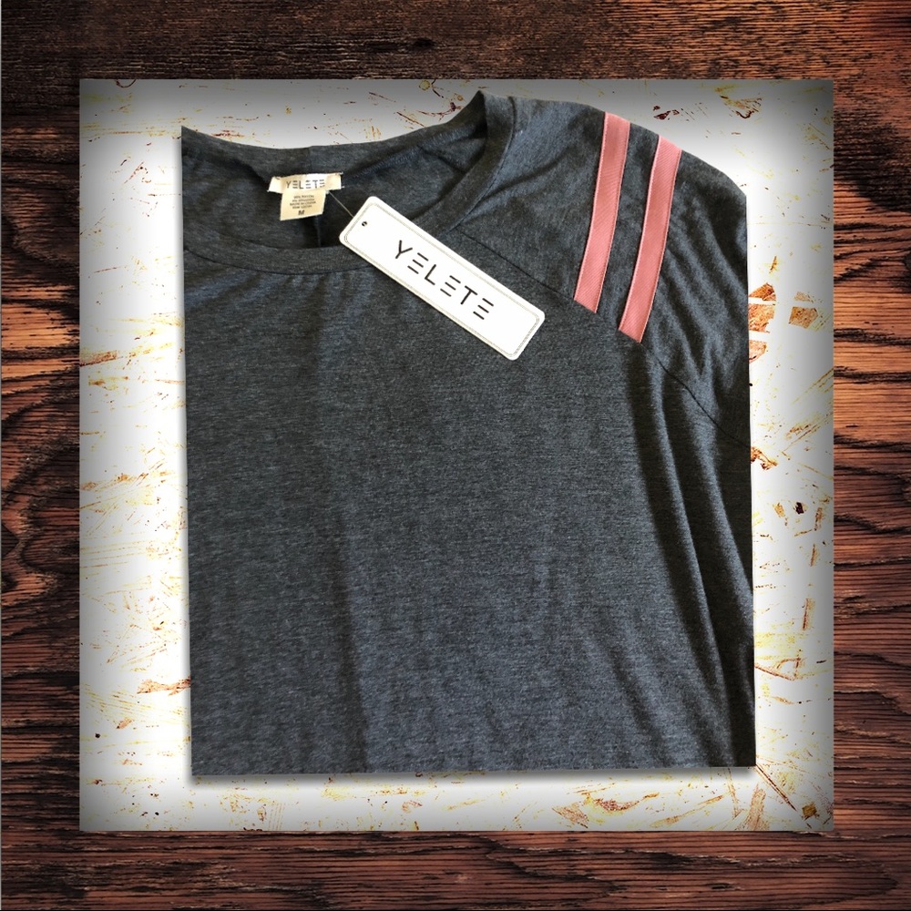 YEMEN oversized gray lounge shirt!